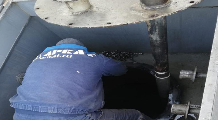 Подключение и монтаж в емкость